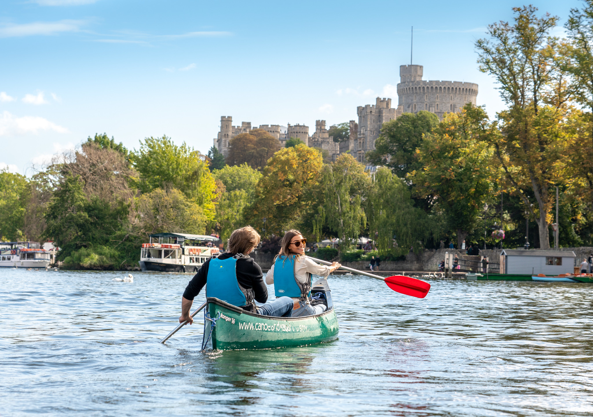 Kayaking along the River Thames, Windsor